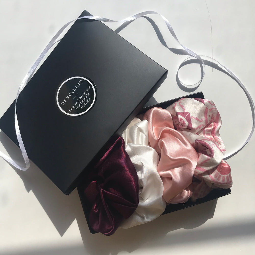 Silk Scrunchie Gift Box | Classic | 4 Silk Scrunchies