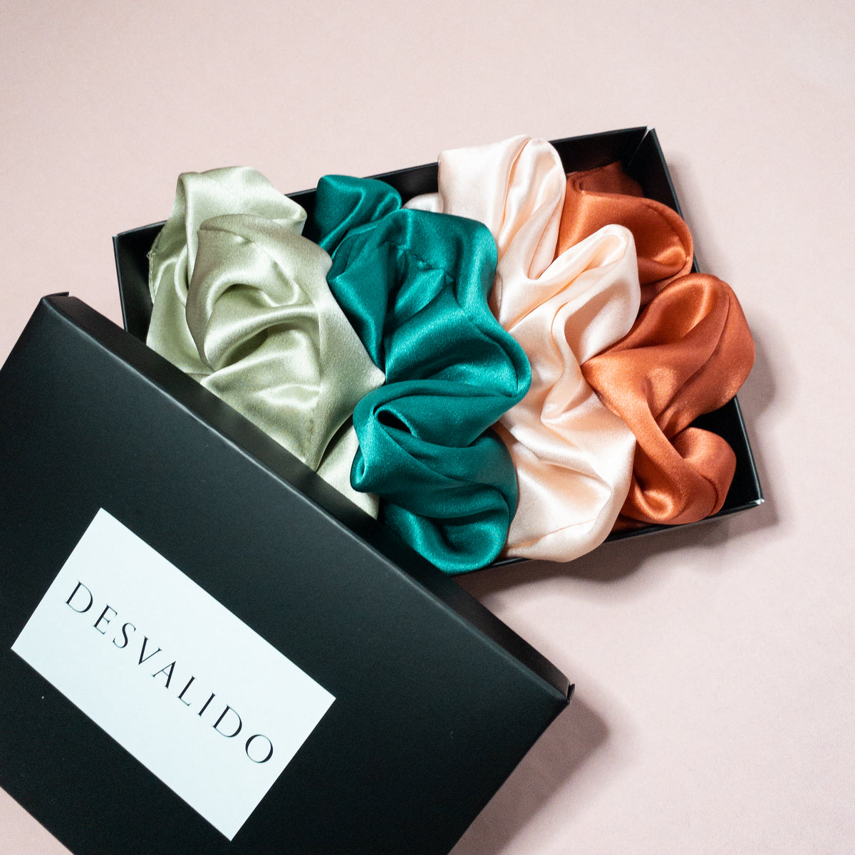 Silk Scrunchie Gift Box | Classic | 4 Silk Scrunchies